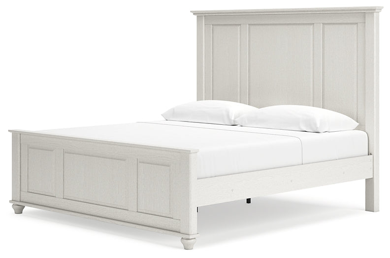 Grantoni King Panel Bed with Dresser